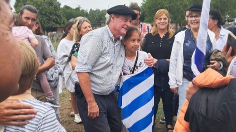 Búsqueda | Besozzi 01.jpg