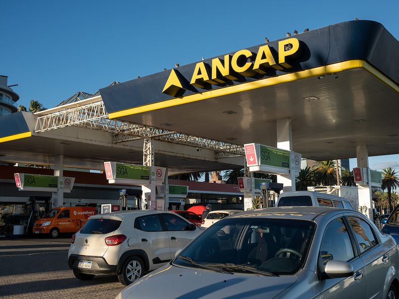 Estación de servicio de Ancap en Montevideo.