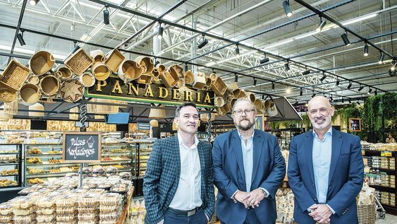 Gerente de Operaciones de Géant Gustavo Denardi, director de Conceptos de GDU Carlos Pombo y CEO de GDU Jean Christophe Tijeras Gerente de Operaciones de Géant Gustavo Denardi, director de Conceptos de GDU Carlos Pombo y CEO de GDU Jean Christophe Tijeras