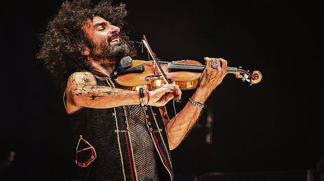 Búsqueda | Ara Malikian vive en España desde hace 22 años. Foto: Sergio Abello Villanueva