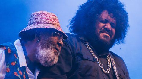 Búsqueda | Rubén Rada y Matías Rada - Medio y Medio