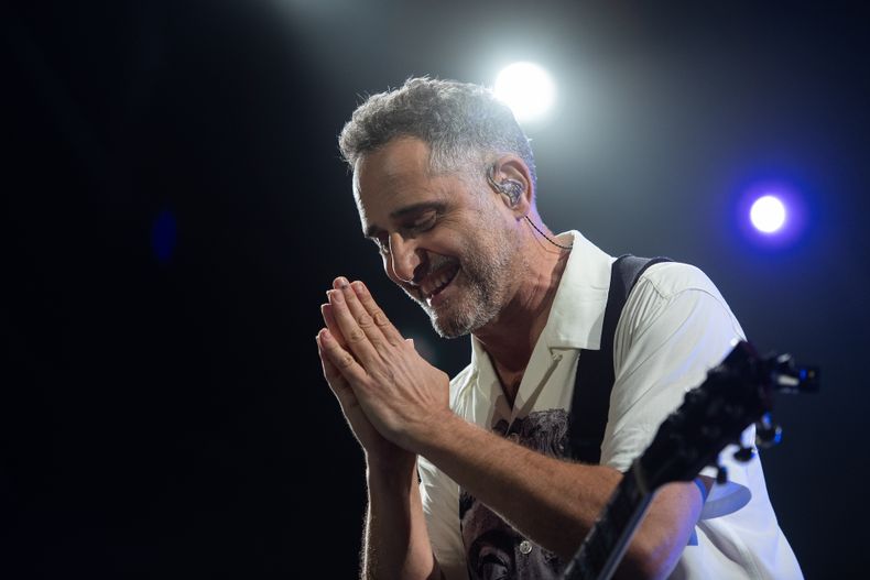 Jorge Drexler en el festival Canelones Suena Bien en Atlántida, 2024.