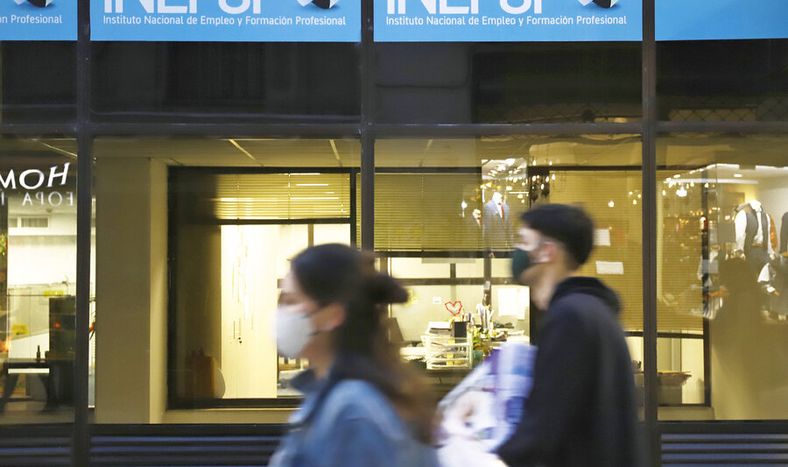 La ejecución de cursos presupuestados por el Inefop se redujo el año pasado. Foto: Nicolás Der Agopián / Búsqueda