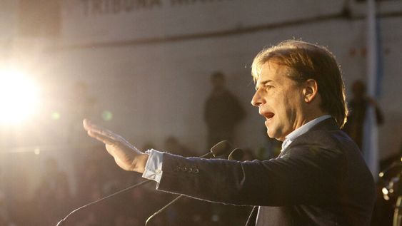 imagen de Para desembarcar en el gobierno, los blancos trabajan en una ley de urgencia “para enmarcar” y que no dé lugar a dos interpretaciones imagen de Para desembarcar en el gobierno, los blancos trabajan en una ley de urgencia “para enmarcar” y que no dé lugar a dos interpretaciones