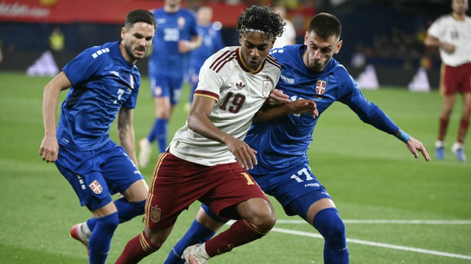 Lamine Yamal durante un partido amistoso con la selección española de fútbol.