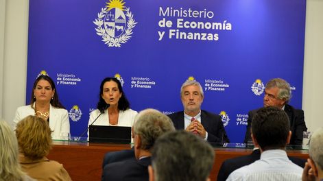 Ayer, la cúpula del MEF en la presentación de los resultados fiscales de 2024