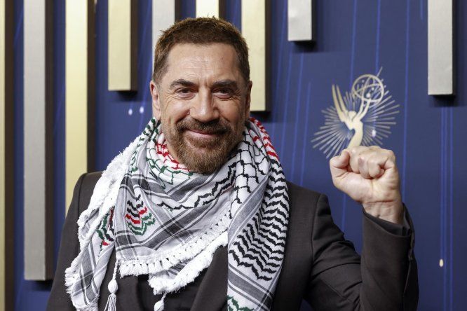 Javier Bardem: “Hay que denunciar lo urgente, el genocidio de Israel en Gaza”.