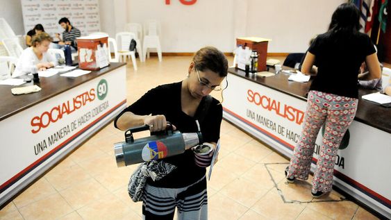 imagen de Con candidatos menores de 35 años, las dos alas socialistas renuevan su disputa para controlar el partido en el año electoral imagen de Con candidatos menores de 35 años, las dos alas socialistas renuevan su disputa para controlar el partido en el año electoral