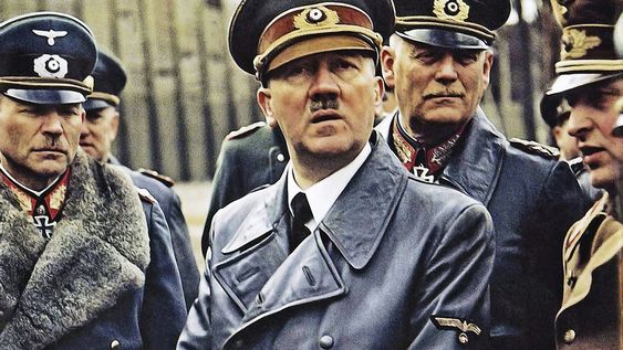 Imagen coloreada de un líder megalómano y sanguinario Imagen coloreada de un líder megalómano y sanguinario