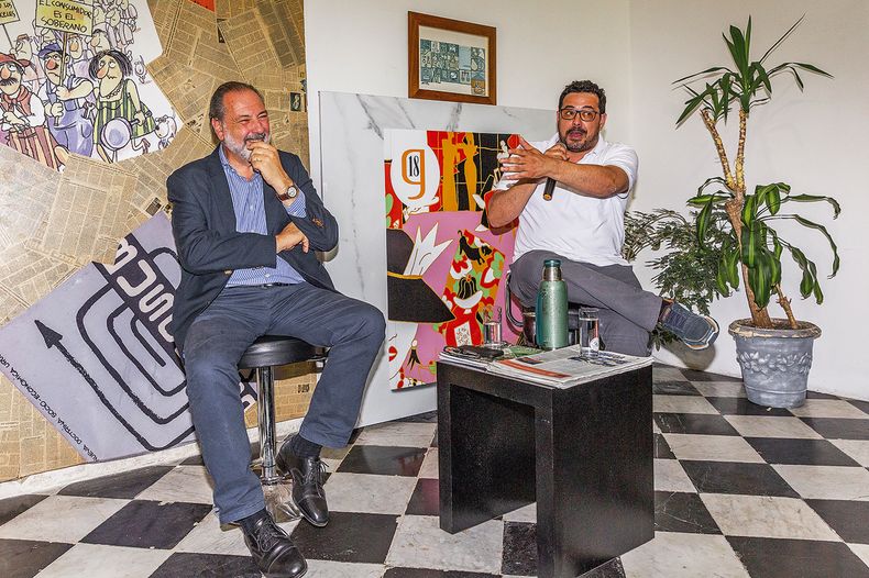 Legisladores invitados al debate de la Escuela de Periodismo de Búsqueda: Jorge Gandini del Partido Nacional y Alejandro Sánchez del Frente Amplio