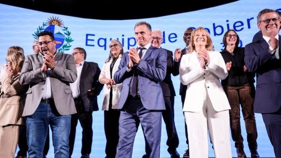 El presidente electo en la presentación de su gabinete ministerial El presidente electo en la presentación de su gabinete ministerial