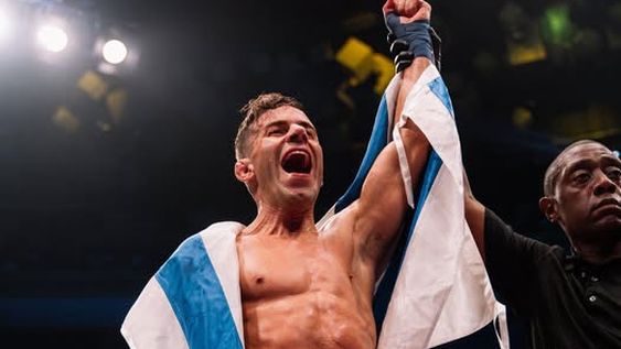 El peleador uruguayo, considerado el máximo referente de los deportes de combate en el país, cumplirá uno de sus sueños más importantes, ese que —según él mismo contó— espera relatarle a su hijo cuando sea grande.&nbsp;