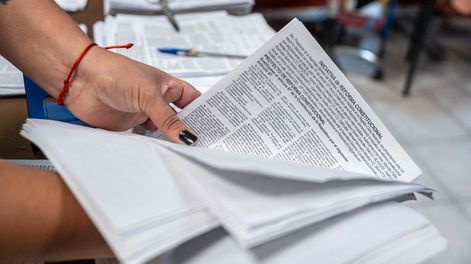 Economistas del Frente Amplio advierten que, si se aprueba, el plebiscito tendría un efecto negativo