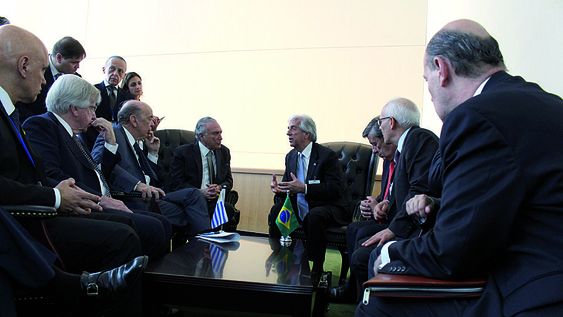 imagen de El gobierno sale “al mundo” a buscar inversiones sin priorizar coincidencias ideológicas ante las dificultades en la región imagen de El gobierno sale “al mundo” a buscar inversiones sin priorizar coincidencias ideológicas ante las dificultades en la región