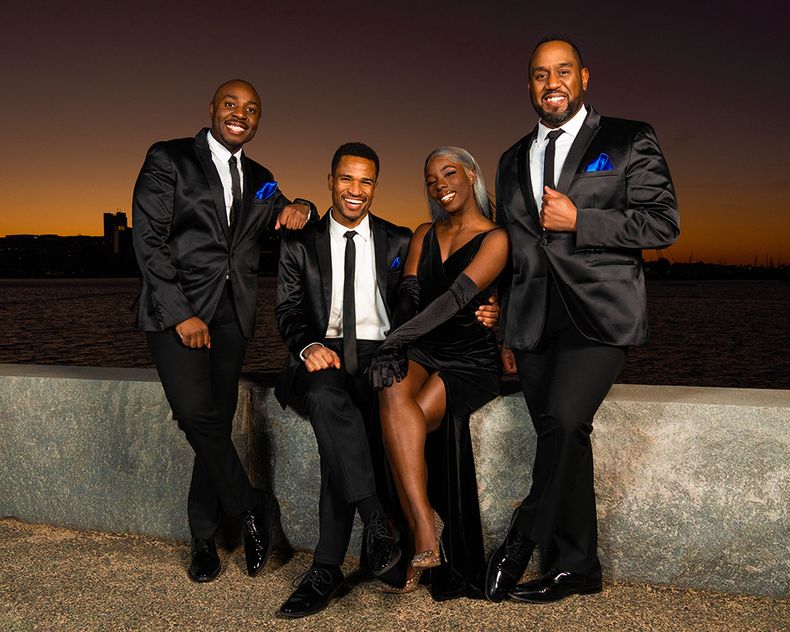 Jovian K. Ford, Omar Ross, Brittany Michelle Wallace y Lance Bernard Bryant, integrantes de The Platters.