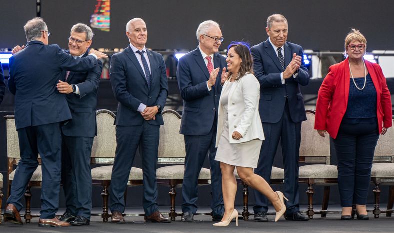 Ministros del gobierno durante la ceremonia de asunción del presidente Yamandú Orsi, el 1º de marzo.&nbsp;&nbsp;