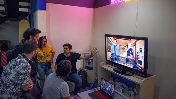 Uruguay exporta de forma regular entre 15 y 20 millones de dólares. Uruguay exporta de forma regular entre 15 y 20 millones de dólares.