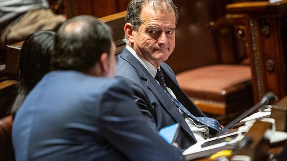 Guido Manini Ríos en el Parlamento. Foto: Mauricio Zina / adhocFOTOS Guido Manini Ríos en el Parlamento. Foto: Mauricio Zina / adhocFOTOS