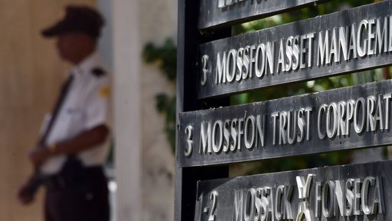 imagen de Varios contratistas de fútbol adquirieron sociedades off shore a la firma panameña Mossack Fonseca imagen de Varios contratistas de fútbol adquirieron sociedades off shore a la firma panameña Mossack Fonseca