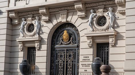 Palacio Piria, sede de la Suprema Corte de Justicia. Foto: Ricardo Antúnez / adhocFOTOS