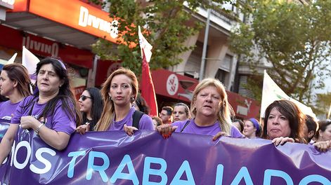 imagen de El mercado laboral “produce y reproduce” la brecha de género