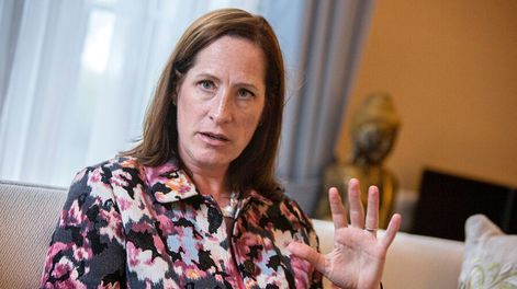 Embajadora Heide Fulton en su residencia. Foto: Mauricio Zina / adhocFOTOS