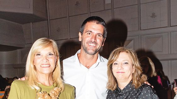 La vicepresidenta de la República Beatriz Argimón, el ministro de Desarrollo Social Alejandro Sciarra y la directora de InMujeres Mónica Bottero