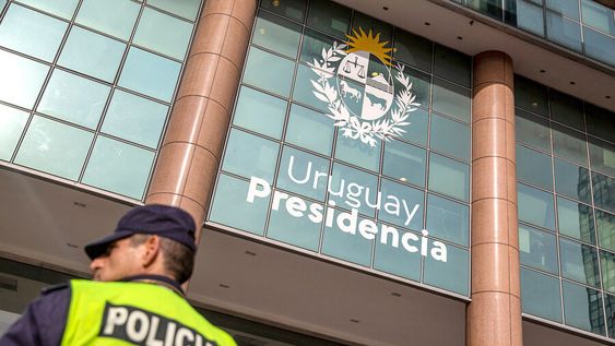 Presidencia de la República es uno de los incisos que está encarando una reestructura parcial. Foto: Mauricio Zina / adhocFOTOS Presidencia de la República es uno de los incisos que está encarando una reestructura parcial. Foto: Mauricio Zina / adhocFOTOS