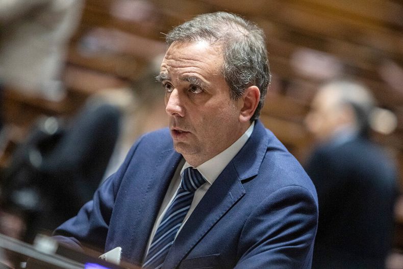 El diputado Andújar pide se resuelvan los problemas internos del Partido Nacional antes de anunciar la coalición. Foto: Mauricio Zina, adhocFOTOS