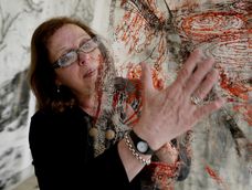 Claudia Anselmi en la muestra Uróboros en el Museo Blanes (2022).&nbsp;