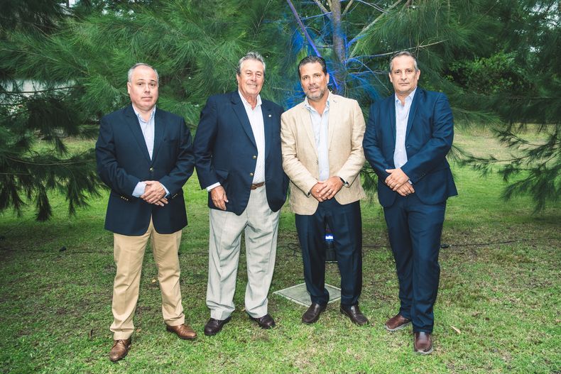 Director de BROU Pablo Sitjar, intendente de Maldonado Enrique Antía, presidente de BROU Salvador Ferrer y vicepresidente del BROU Alejandro Lafluf