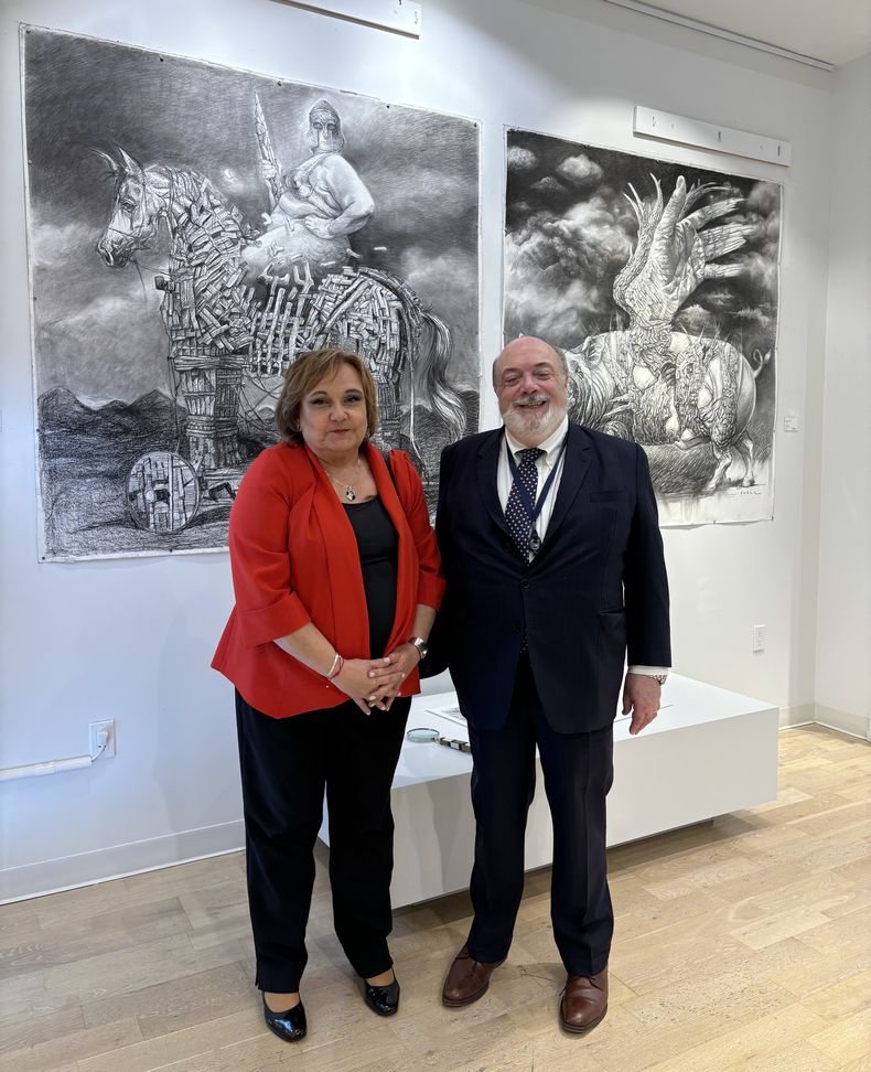 Cónsul general de Uruguay en Nueva York Beatriz Nuñez y Carlos Amorin, representante permanente de Uruguay ante Naciones Unidas