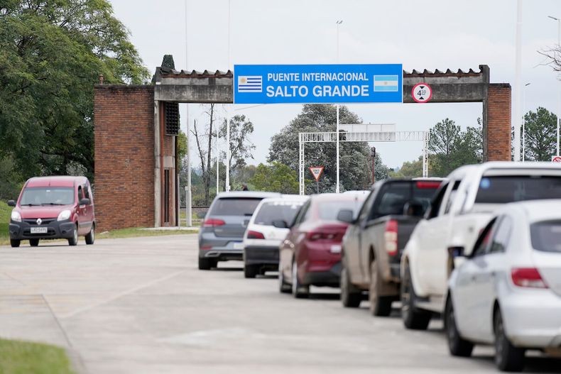 El “turismo de compras” afectó durante gran parte del año pasado a los departamentos litoraleños