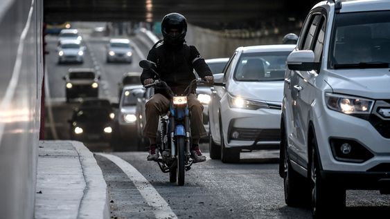 El Ministerio del Interior busca aumentar los controles sobre las motos, una de las principales herramientas para el delito