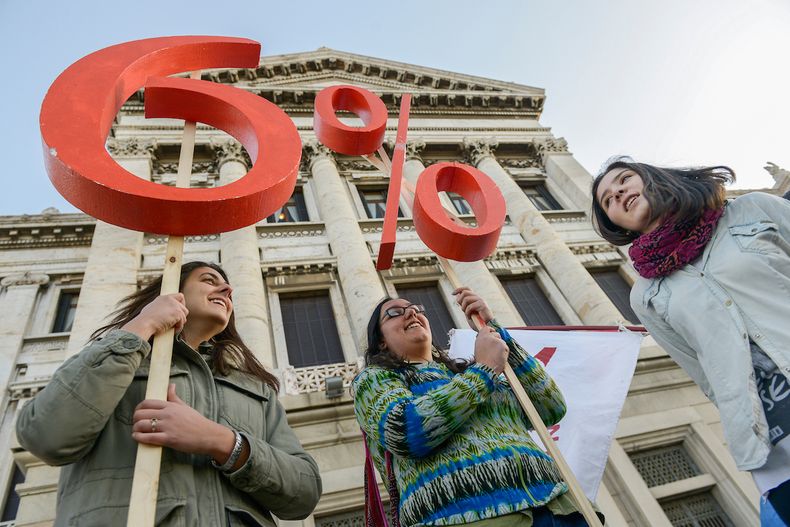 Una movilización en reclamo por un presupuesto del 6% del PIB para la educación, en 2015