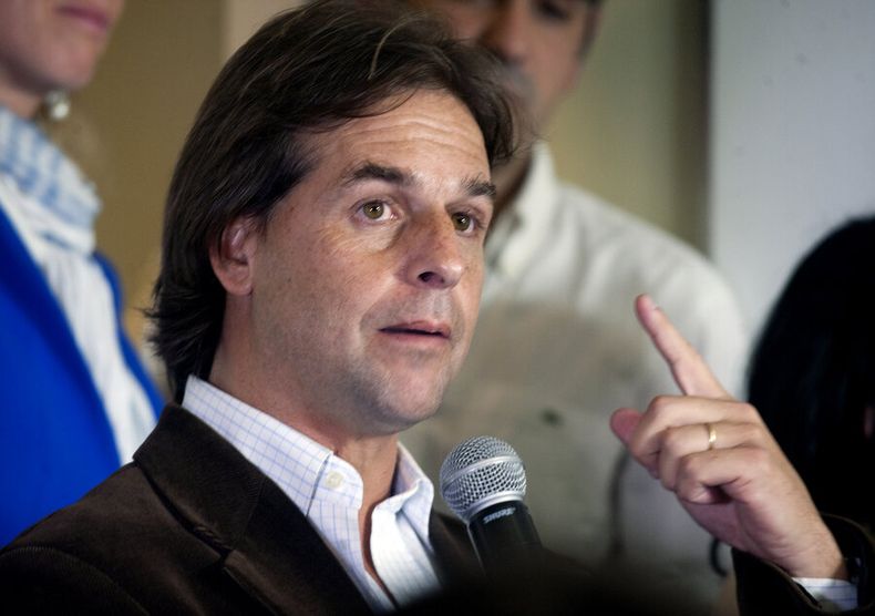 imagen de “Bonomi fracasa y acusa: que pruebe lo que dice o se calle”, afirma Lacalle Pou