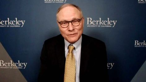 David Card en entrevista