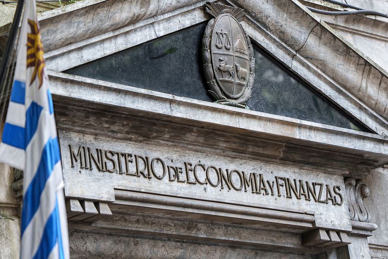 Sede del Ministerio de Economía, en Colonia y Paraguay.&nbsp;