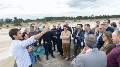 La visita del presidente Orsi y otras autoridades de su gobierno al proyecto +Colonia, en setiembre de 2025.