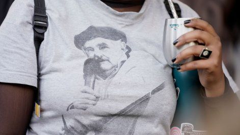 Cortejo fúnebre de José Mujica, tras su fallecimiento, en la sede del MPP en el centro de la ciudad de Montevideo
