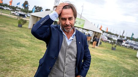 Luis Lacalle Pou durante una recorrida por la Expo Rural Melilla. Foto: Mauricio Zina / adhocFOTOS