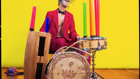 El 4, 5, 6 y 7 de diciembre será el 18º Festival de Jazz de Montevideo; el baterista, percusionista y compositor alemán Cyril Atef trae Papatef a la Alianza Francesa.