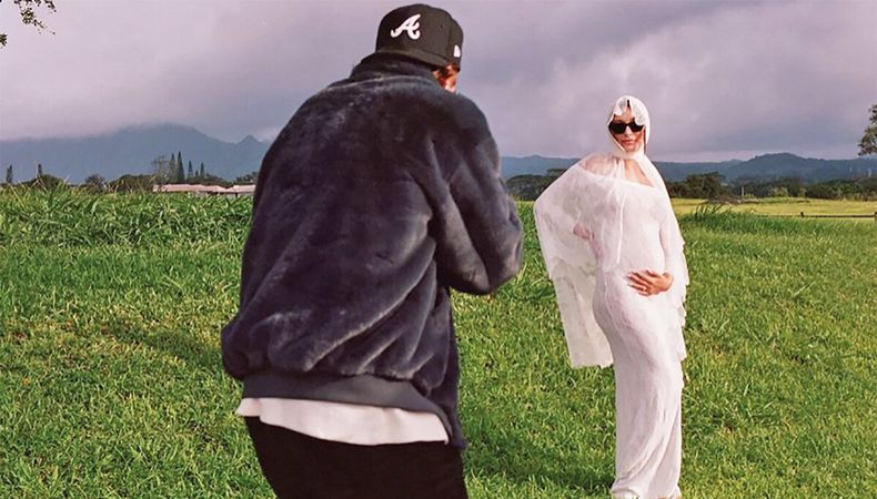 imagen de La dulce espera de Justin y Hailey Bieber y el aniversario de bodas de Tom Hanks y Rita Wilson