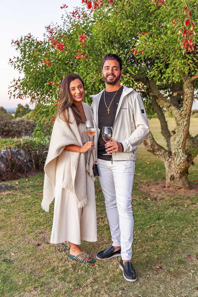 Agatha Moreno y Mauricio Michels