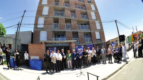 Un complejo de viviendas del BPS inaugurado hace poco. Foto: BPS