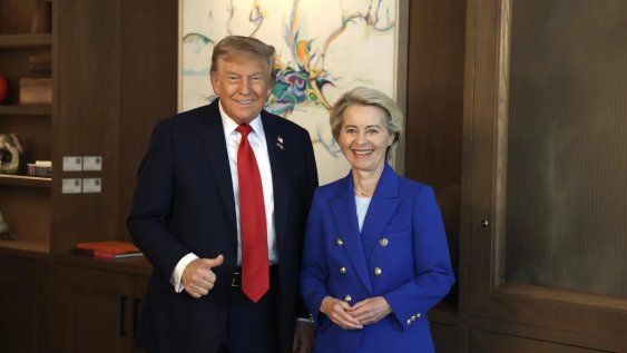 Donald Trump y Ursula von der Leyen, durante su reunión en el G7 de Canadá Donald Trump y Ursula von der Leyen, durante su reunión en el G7 de Canadá
