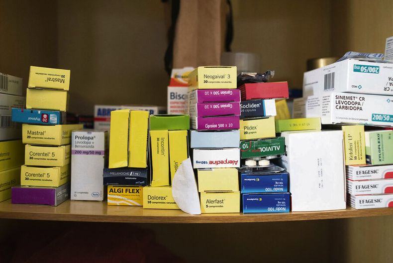 Medicamentos en farmacias. Foto: Ricardo Antúnez, adhocFOTOS