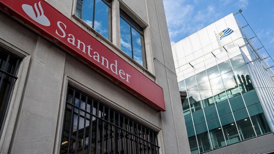 Banco Santander, en Ciudad Vieja.