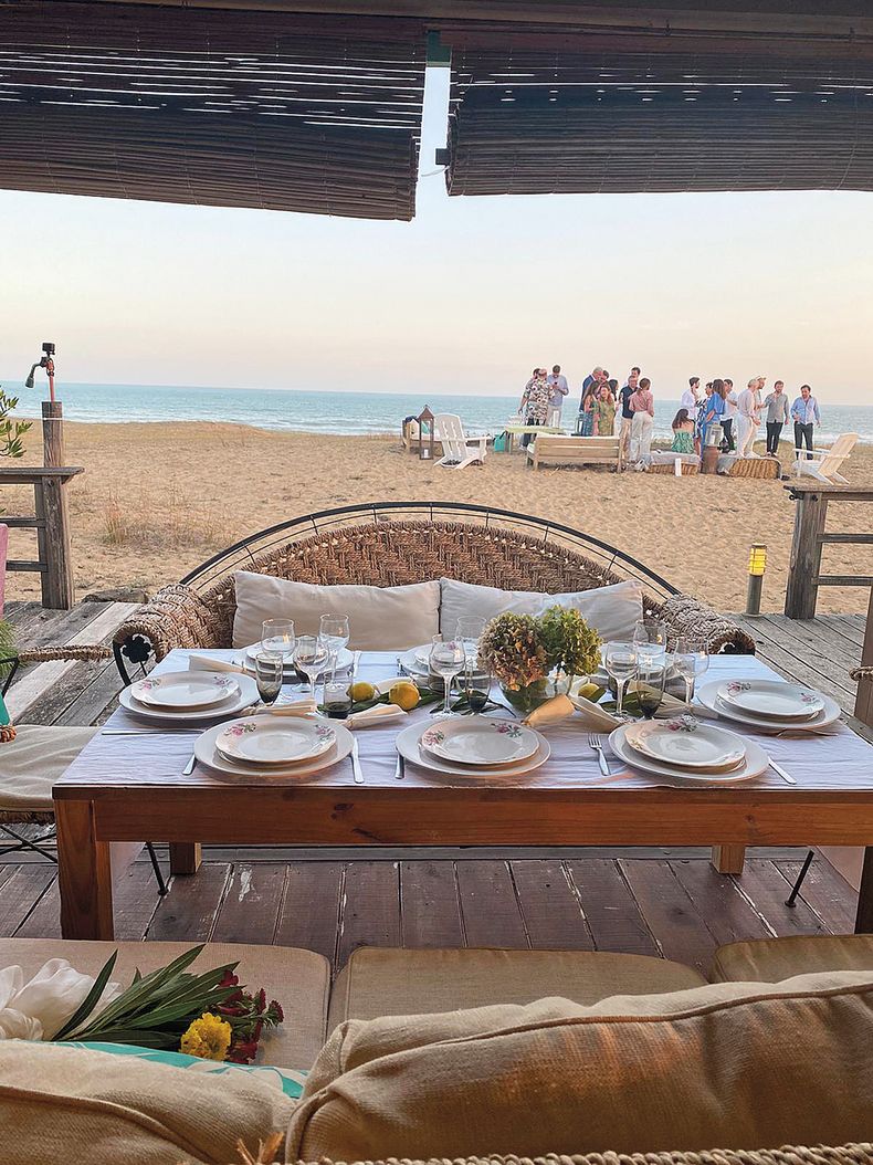Chez Silvia está en la playa de Oceanía del Polonio, Rocha.