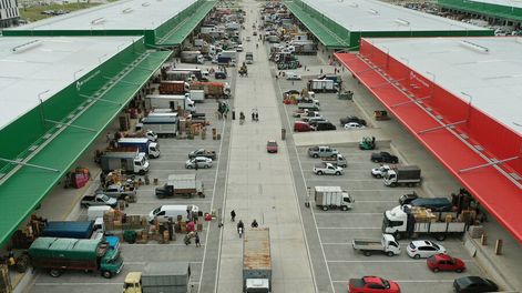 La UAM fue inaugurada en Melilla esta semana y aloja a los comerciantes del viejo Mercado Modelo. Daniel Rodríguez / adhocFOTOS